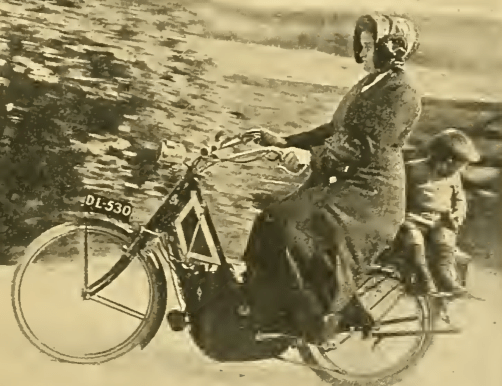 1911 WOMAN AND CHILD