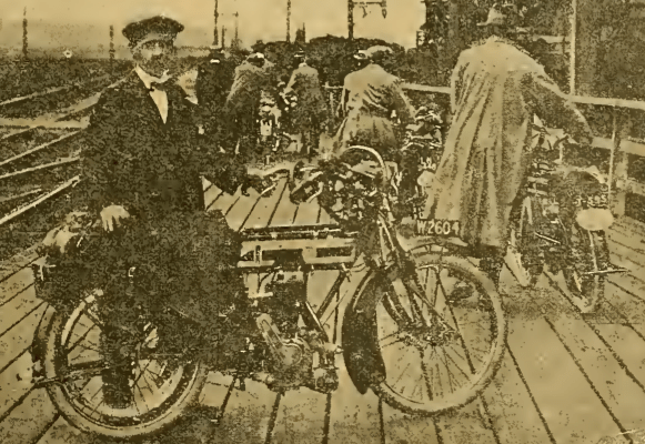 1912 DUTCH OFFLOADING