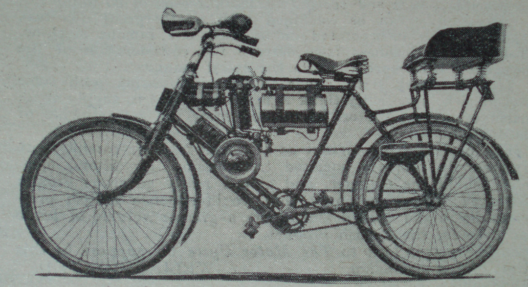 1905 PILLION