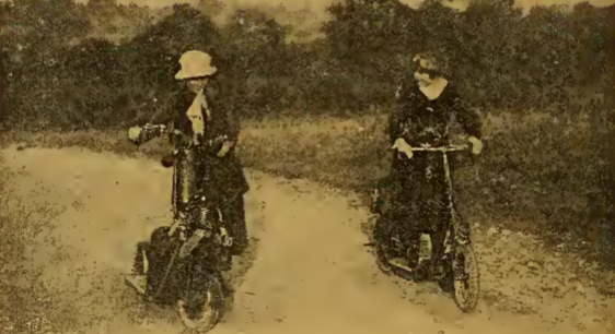 1919 SCOOTER BABES