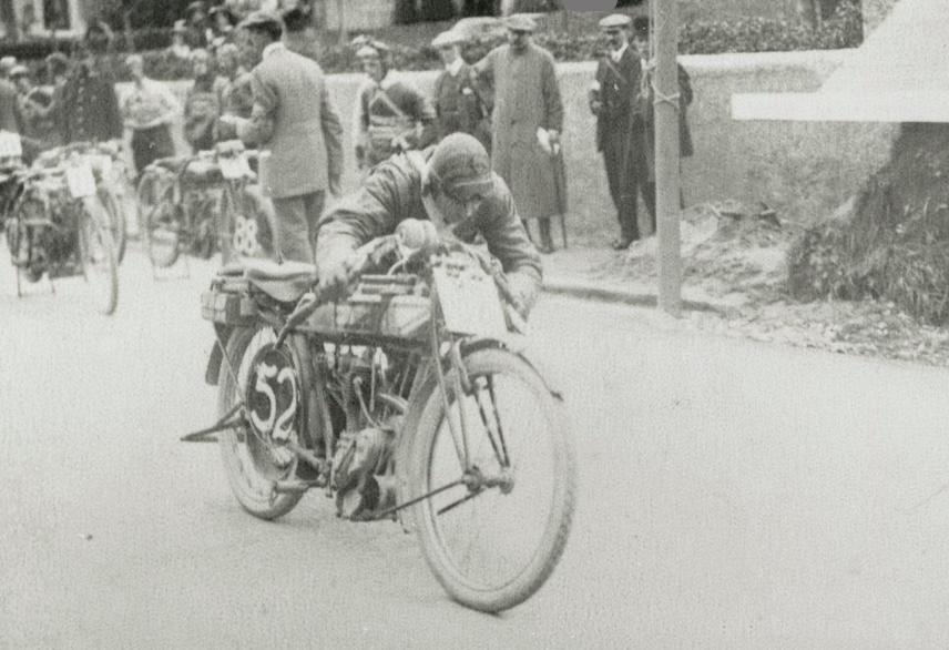 1913 TT BATEMAN