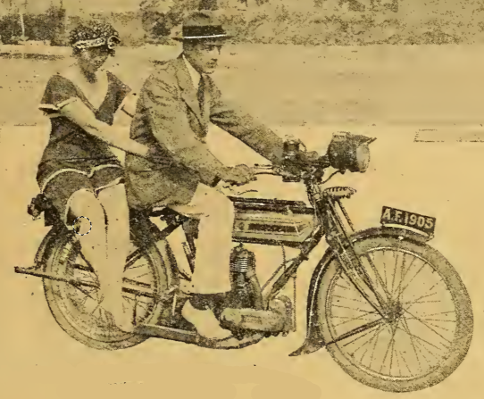 1919 PRETTY PILLION