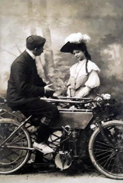 1900s FLIRTING