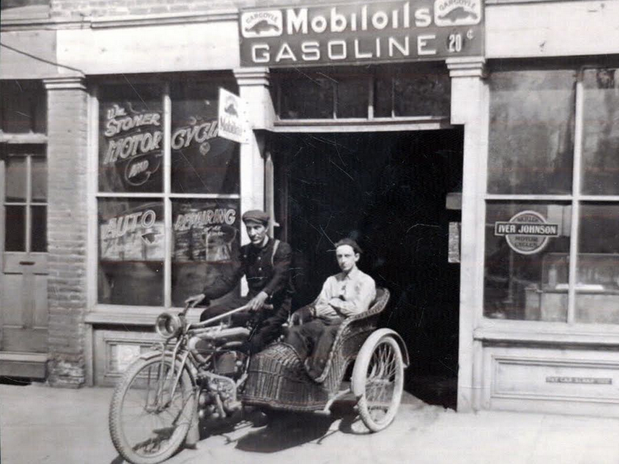 1910s YANK MOBILOIL COMBO