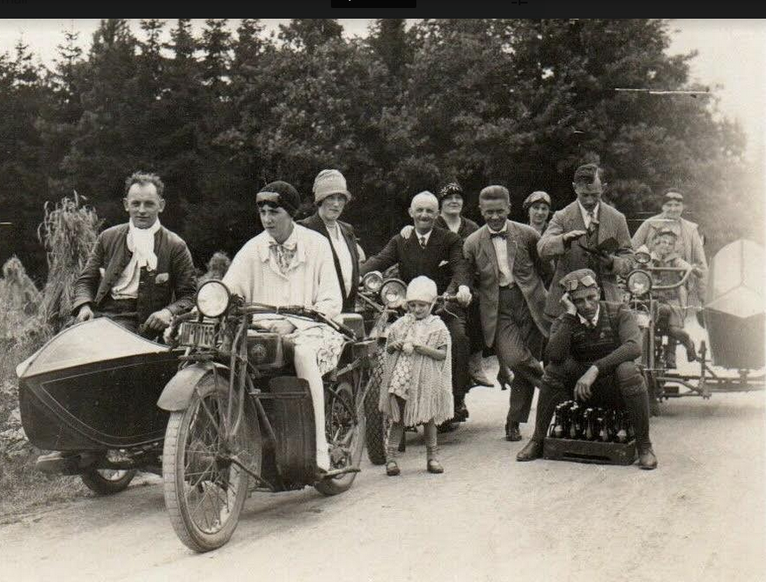 1920s BIG GROUP