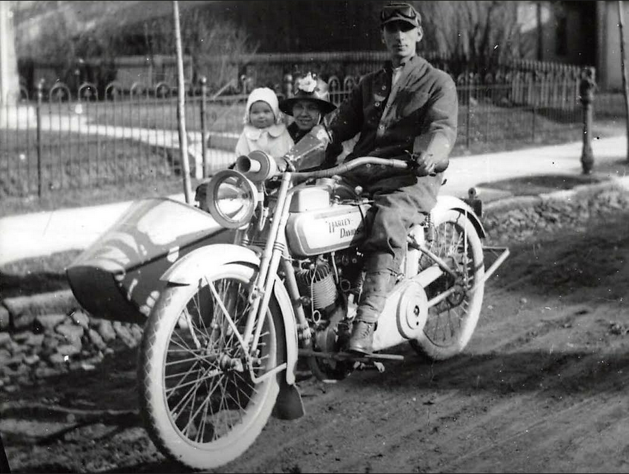 1920s HARLEY FAMILY
