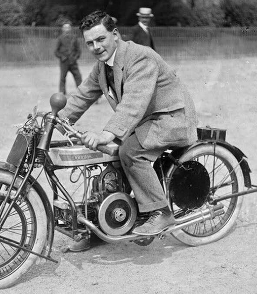 1920 ALEXANDER (DOUGLAS) @ DE SARTHE TRACK