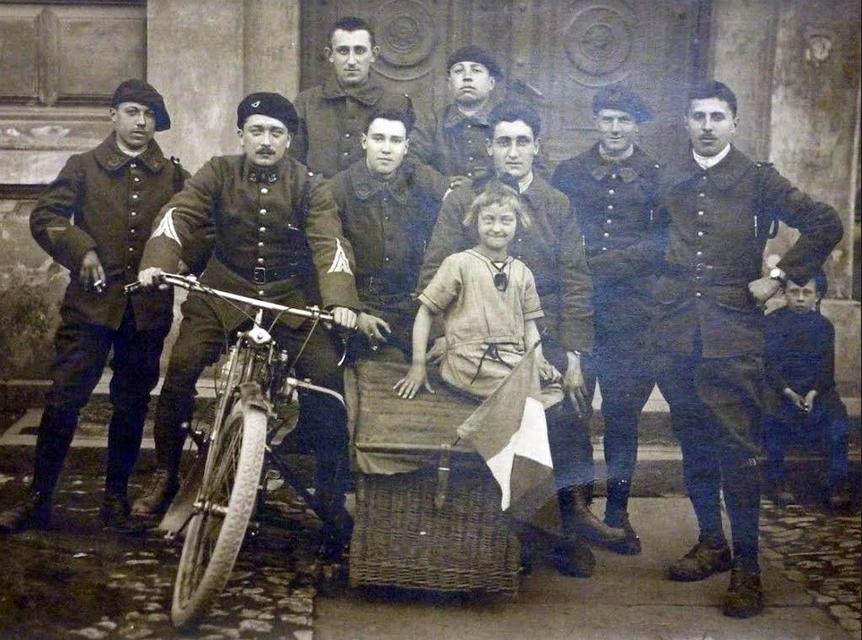 WW1 FRENCH BASKET SCAR