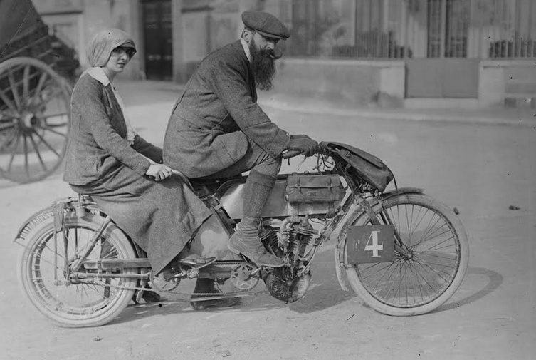 1912 RENE GILLET BEARD