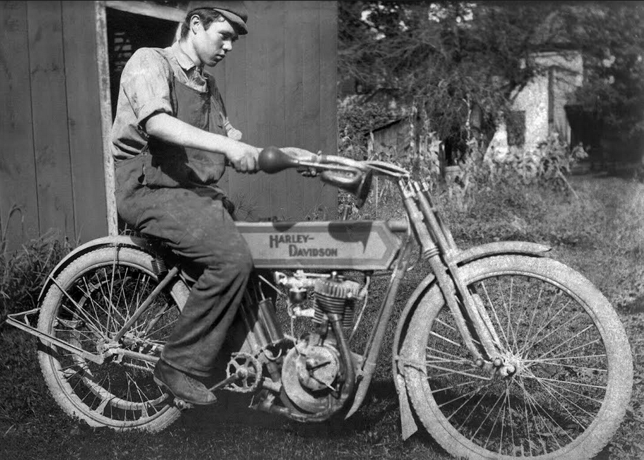 1920s HARLEY BULBHORN