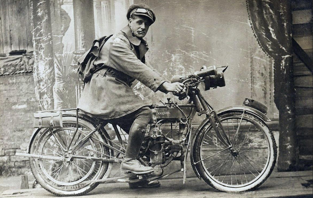 WW1 DUGGIE RIDER