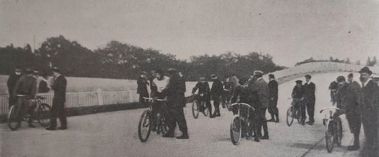 1903 QUARTER LITRE STARTLINE