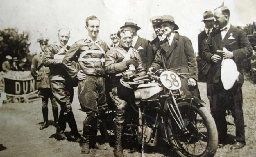 1927 TT BENNET WON + WOODS