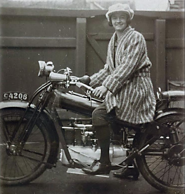 1919 NIMBUS WOMAN