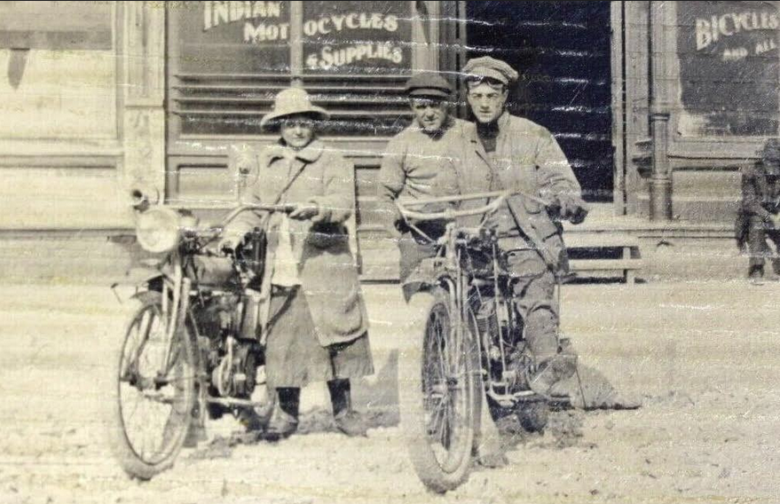 US DUSTY INDIAN DEALER