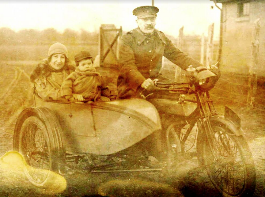 1920ish FAMILY ONNACOMBO