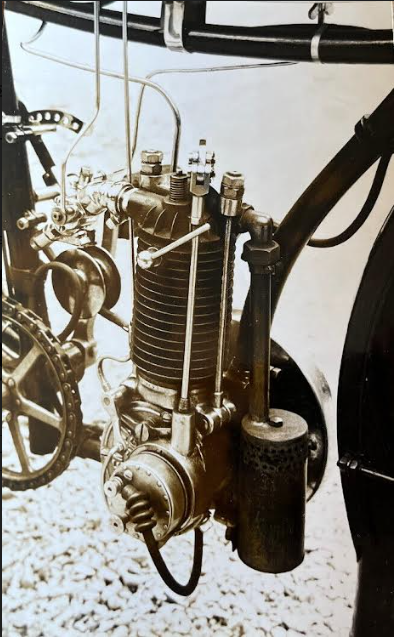 1900s LONG-STROKE ENGINE