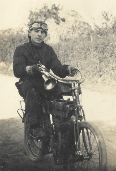 1910ish 3:4 FRONT RIDER