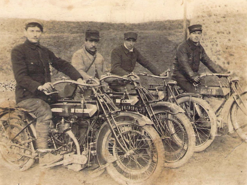 1910s 4 POSTIES
