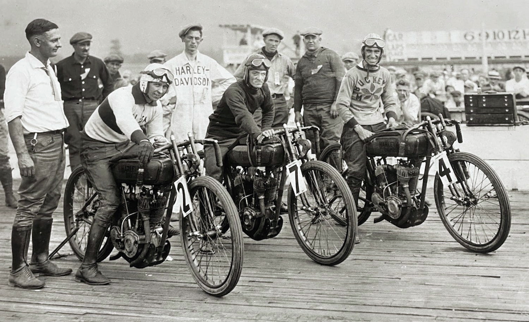 1925 HD WRECKING CREW ALTONA