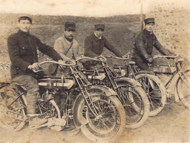 WW1 POILLUTS ON BEEZAS