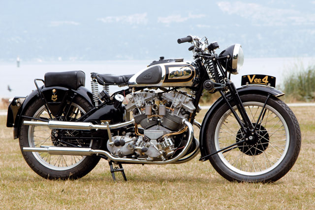 1935 AJS V4 replica