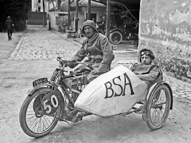 1913 GP DE FRANCE FONTAINBLEU BERGER ONNA BEEZA