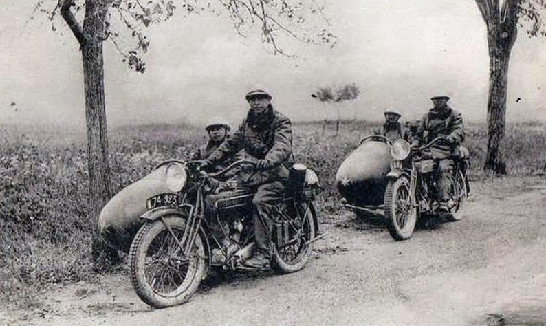 1920s FRENCH ARMY SCARS
