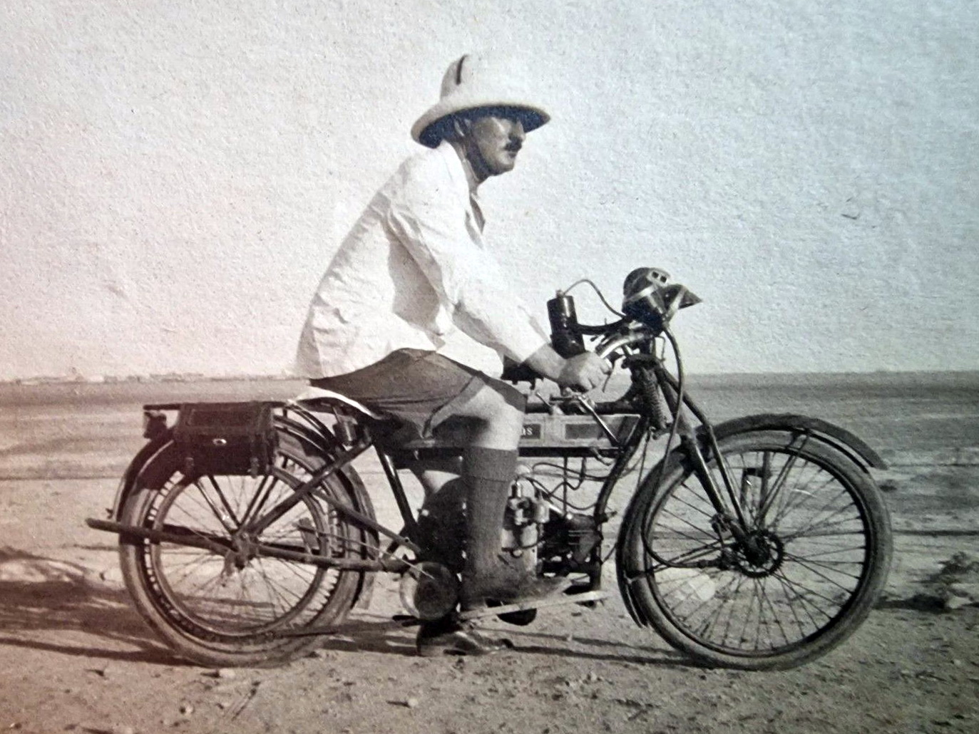 MELANGFE 1920ish CAIRO