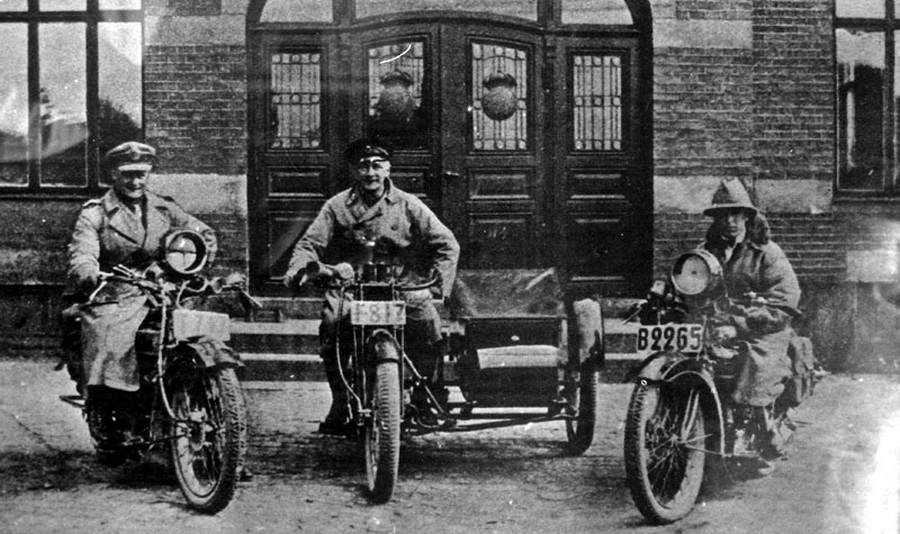 1922 – Motorcycle Timeline