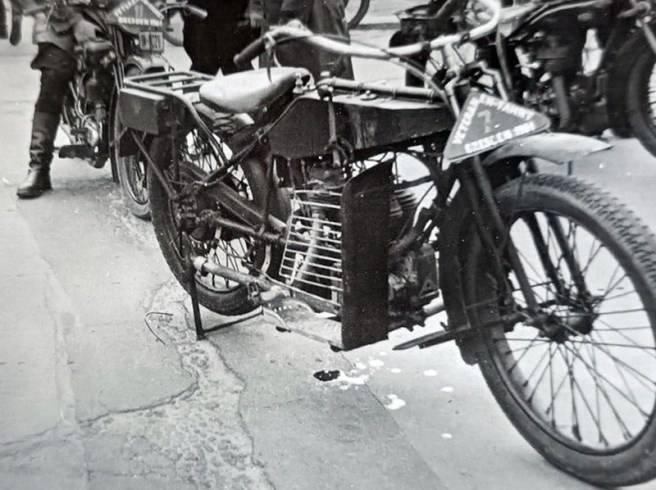 1920s GERMAN TIDDLER