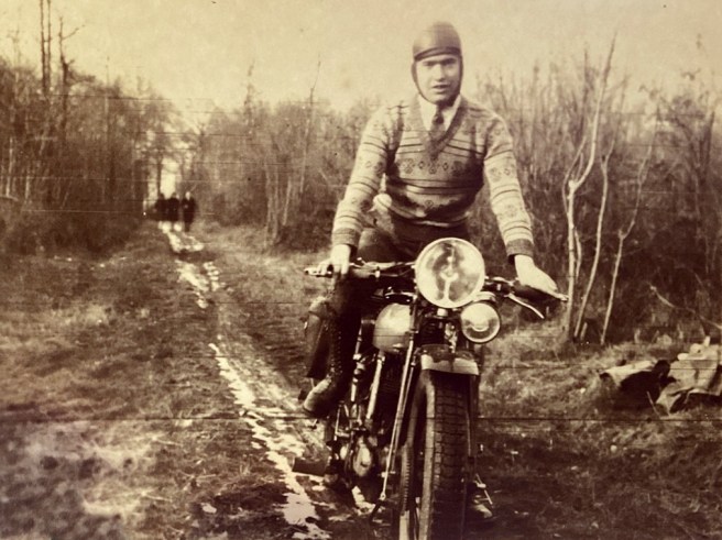 1920s ON ROUGH IN WOOLY