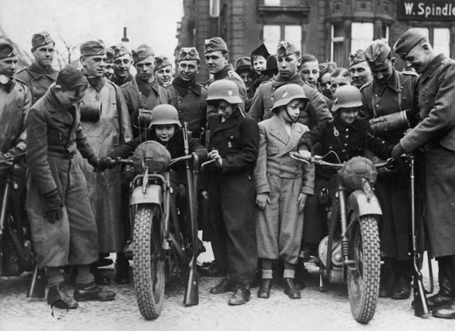 1940 jerries with nippers