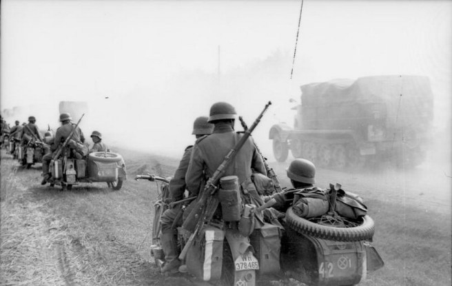 1941 BMW R75 RUSSIA JUNE