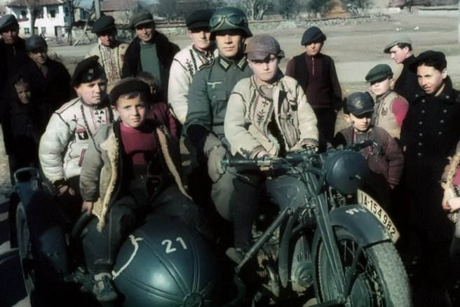 1941 BULGARIAN KIDS COMBO