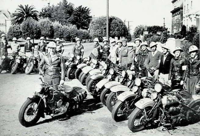 1944 US BLOODRUNNERS