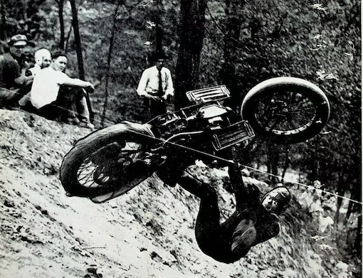 1944 US HILLCLIMB CRASH