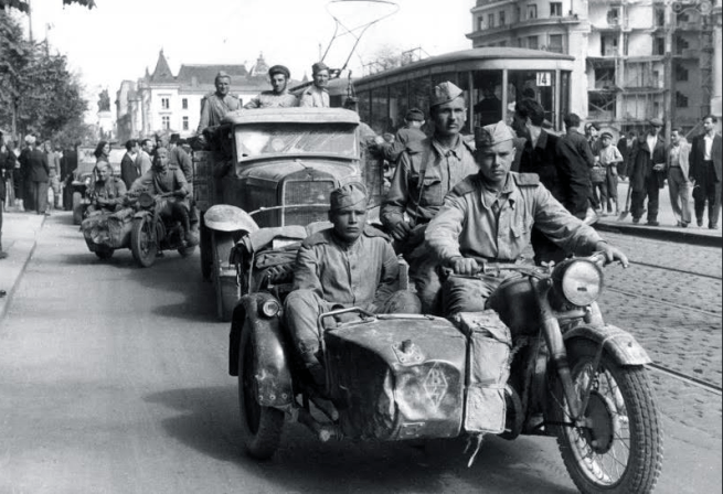 RUSSIAN LIBERATE BUCHAREST