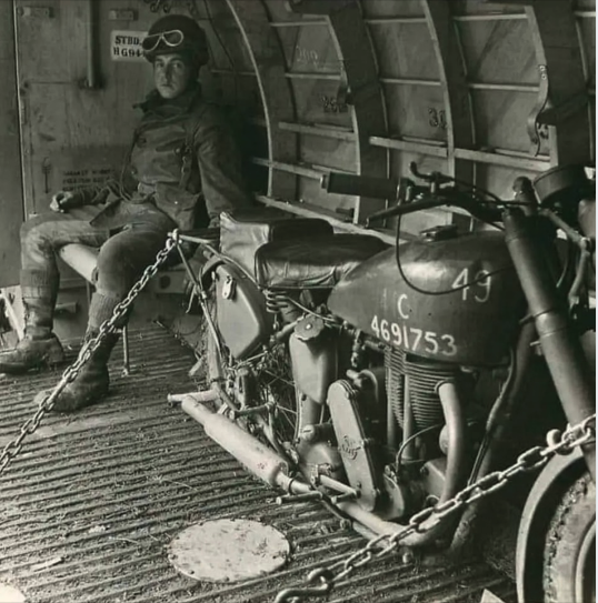 1944 JUNE 249 FIELD CO RE G3L GLIDER