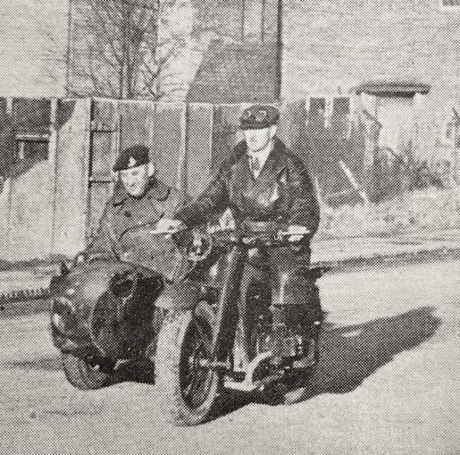 1945 TESTS ZUNDAPP COMBO RIDE