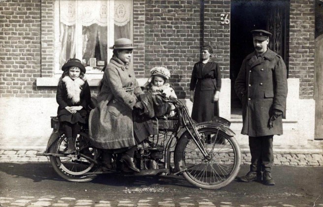 1920ish DUGGIE FAMILY