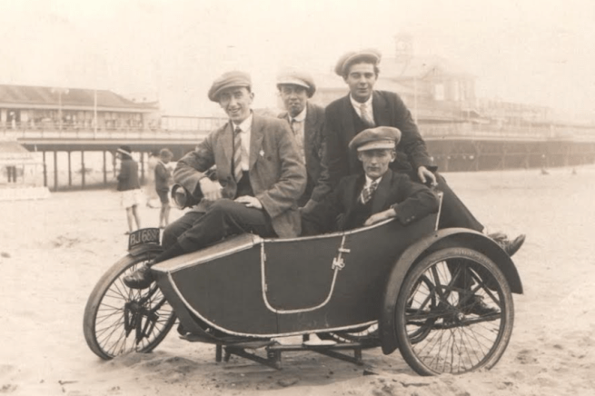 1920s 4 CHAPS + SCAR