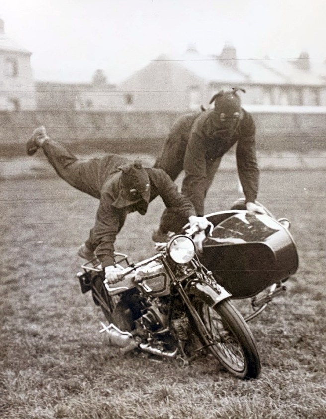 1930s STUNT DUGGIE