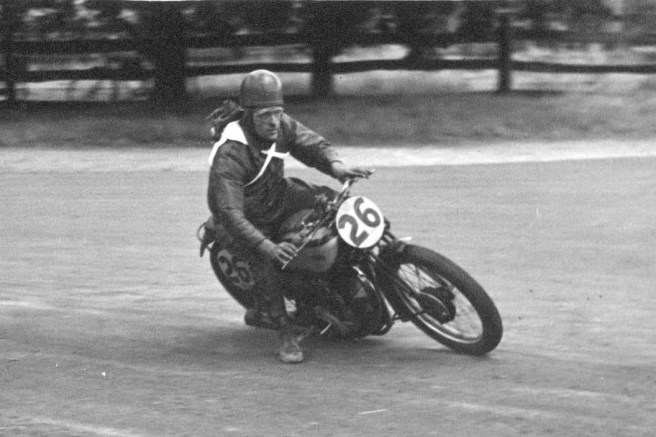 1947 TONY MCALPINE, 'VICTORIA PARK' BALLARAT