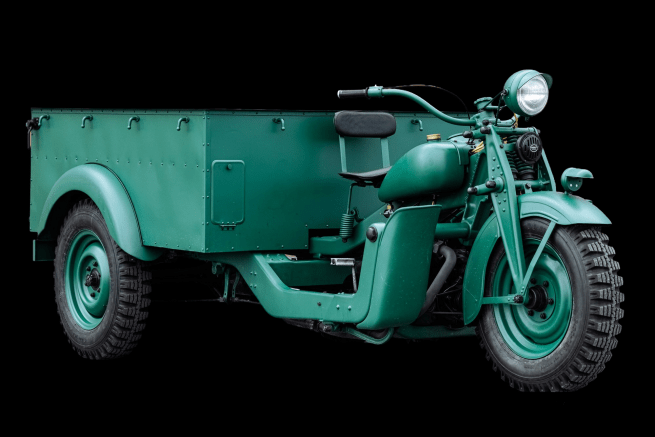 Kurogane trike 1941