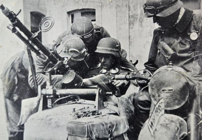 ww2 wermacht mapreaders scar